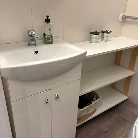 Apartamento Kaksio Laehellae Rantaa, Free Parking Pärnu