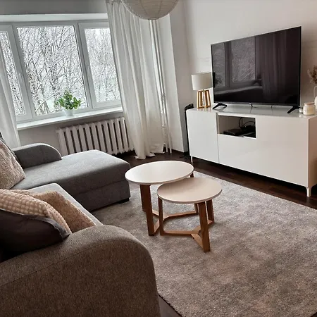 Kaksio Laehellae Rantaa, Free Parking Pärnu